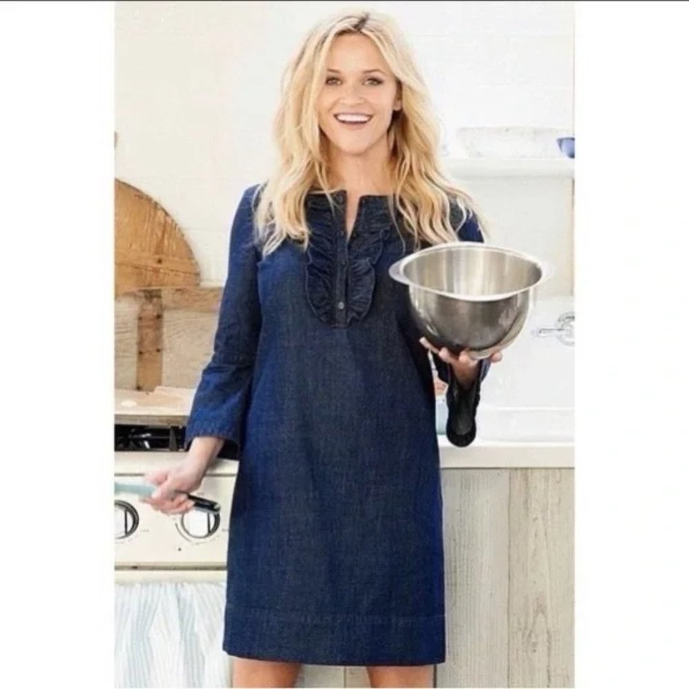 Sz 10 Draper James Chambray Ruffle Shift Dress in Dark Wash